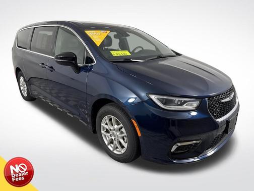 2025 Chrysler Pacifica L