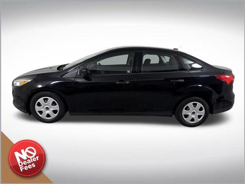 Shadow Black 2018 Ford Focus SE