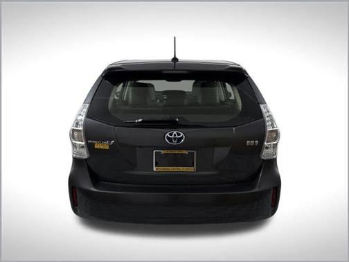 2013 Toyota Prius v Five