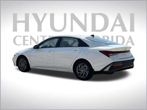 2025 Hyundai ELANTRA HEV Blue