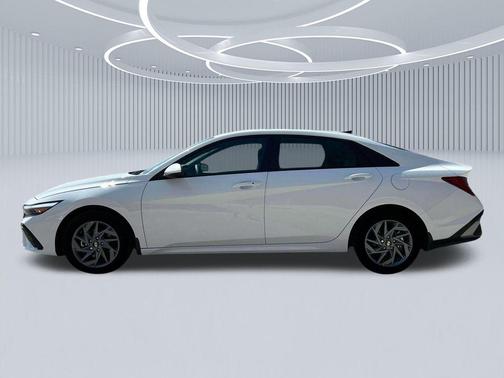 2025 Hyundai ELANTRA HEV Blue