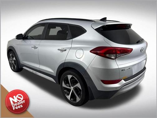 Molten Silver 2017 Hyundai TUCSON Limited