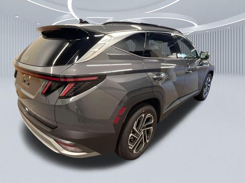 Ecotronic Gray 2026 Hyundai TUCSON Limited
