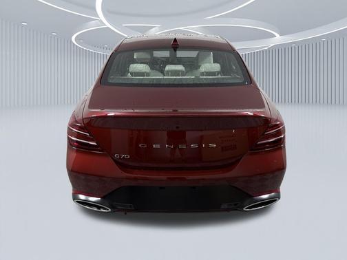 2025 Genesis G70 2.5T RWD