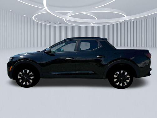 2025 Hyundai SANTA CRUZ SEL Activity