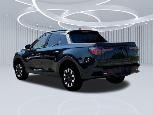 2025 Hyundai SANTA CRUZ SEL Activity