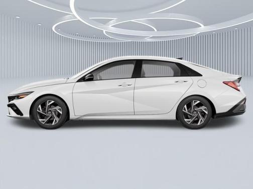 2025 Hyundai ELANTRA HEV SEL Sport