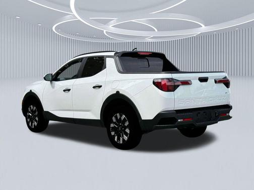 2025 Hyundai SANTA CRUZ SEL Activity
