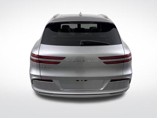 Savile Silver 2025 Genesis Electrified GV70 Advanced AWD
