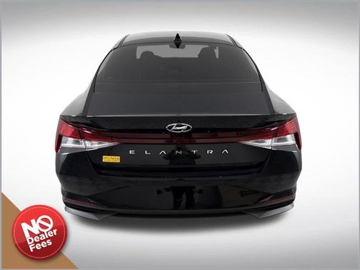 2023 Hyundai ELANTRA SE