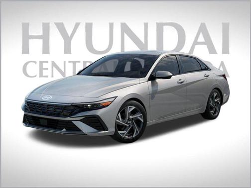 2025 Hyundai ELANTRA SEL