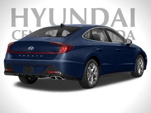2022 Hyundai SONATA SEL