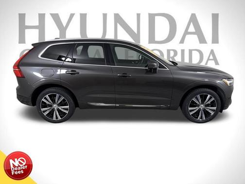 2022 Volvo XC60 B5 Inscription