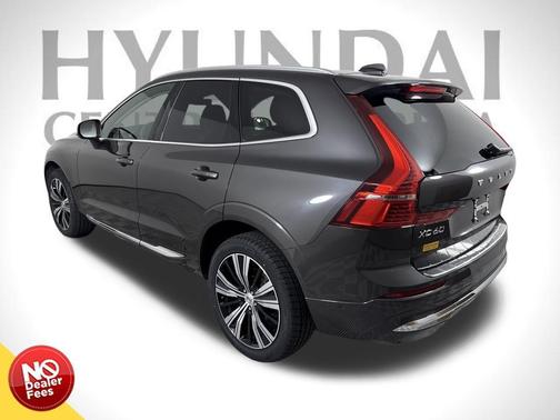 2022 Volvo XC60 B5 Inscription