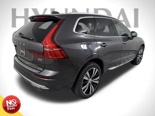 2022 Volvo XC60 B5 Inscription