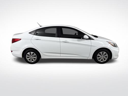 2015 Hyundai Accent GLS