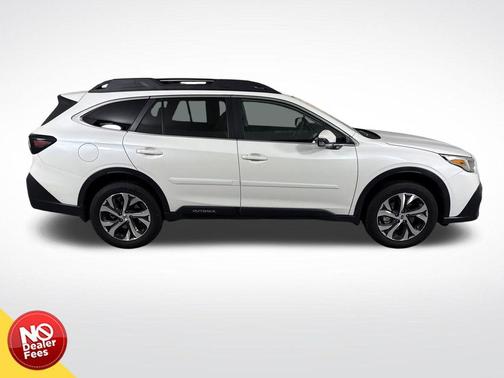 Crystal White Pearl 2020 Subaru Outback Limited