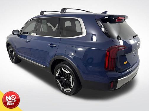 Midnight Lake Blue 2024 Kia Telluride S