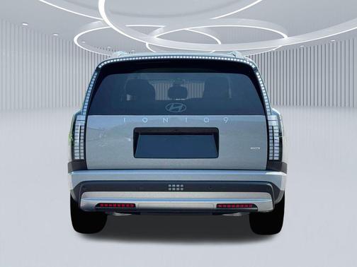 2026 Hyundai IONIQ 9 SE
