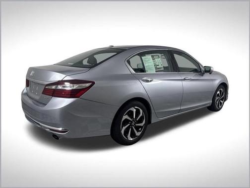 2017 Honda Accord EX-L w/Navigation & Honda Sensing