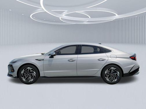 Aero Silver 2026 Hyundai SONATA SEL