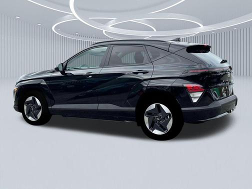 2025 Hyundai KONA EV SEL