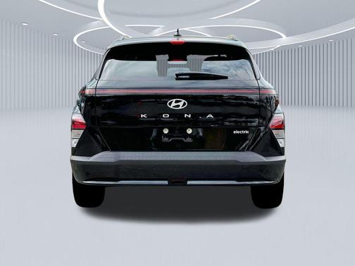 2025 Hyundai KONA EV SEL