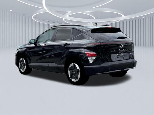 2025 Hyundai KONA EV SEL