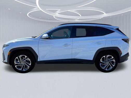 Creamy White Pearl 2026 Hyundai TUCSON Plug-In Hybrid Limited