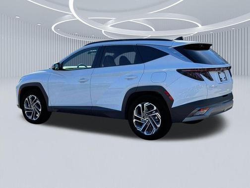 Creamy White Pearl 2026 Hyundai TUCSON Plug-In Hybrid Limited