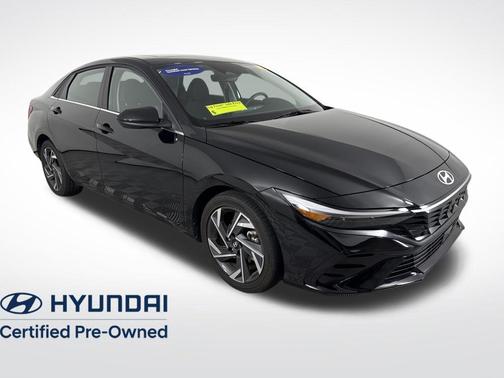 2025 Hyundai ELANTRA SEL