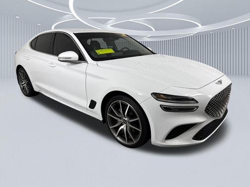 2023 Genesis G70 2.0T RWD