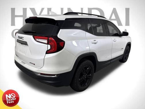 2022 GMC Terrain AWD AT4