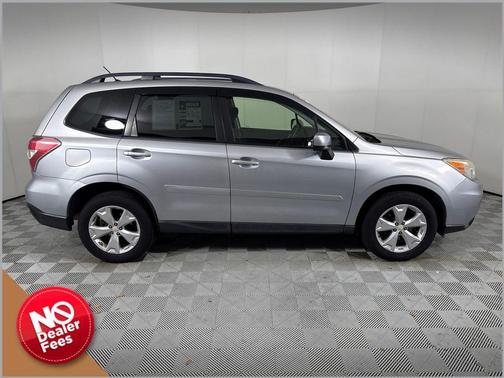 Ice Silver Metallic 2014 Subaru Forester 2.5i Premium