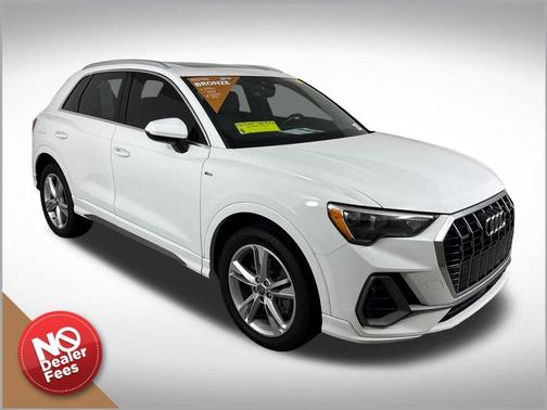 Ibis White 2020 Audi Q3 45 S line Premium