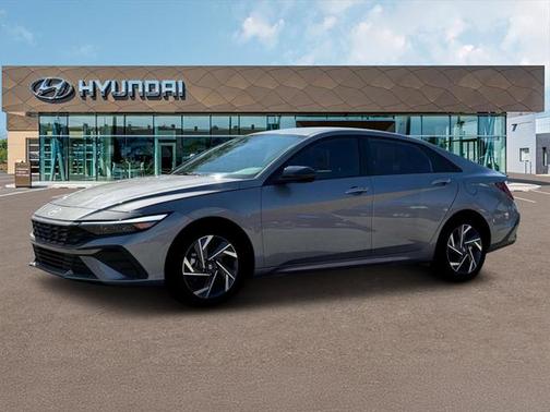 2025 Hyundai ELANTRA Sport