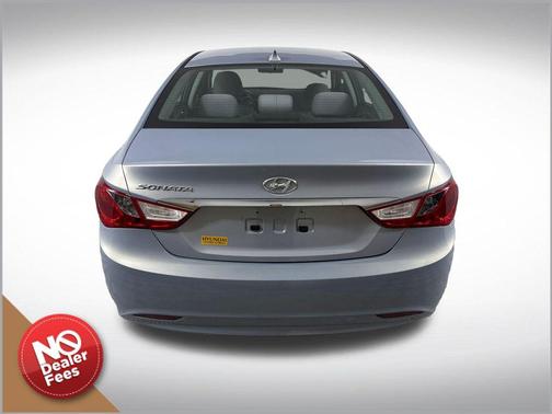 Iridescent Silver Blue Pearl 2011 Hyundai SONATA GLS