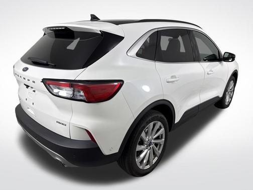 2021 Ford Escape Titanium