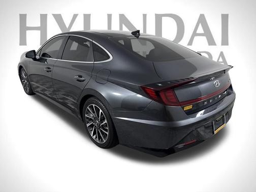 2022 Hyundai SONATA Limited