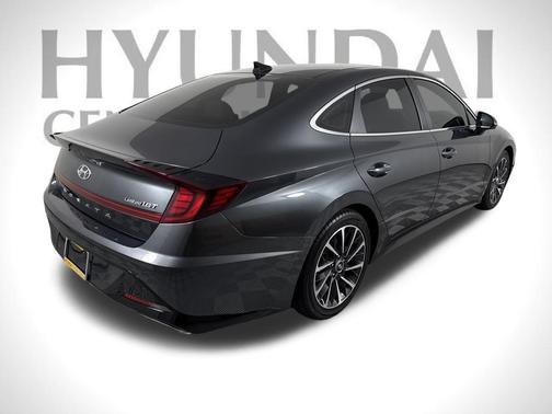 2022 Hyundai SONATA Limited