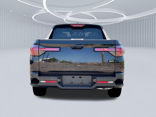 2025 Hyundai SANTA CRUZ SEL Activity