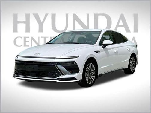 2025 Hyundai SONATA Hybrid SE
