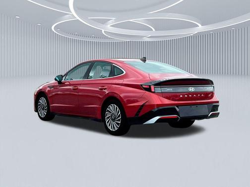 2025 Hyundai SONATA Hybrid SE