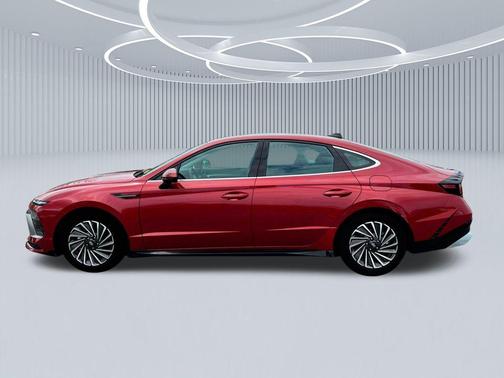 2025 Hyundai SONATA Hybrid SE