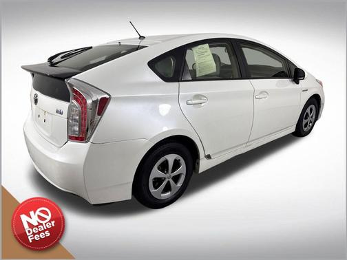 Blizzard Pearl 2015 Toyota Prius Two