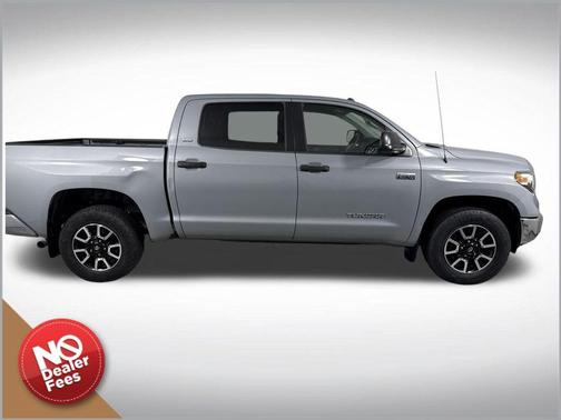 2018 Toyota Tundra SR5