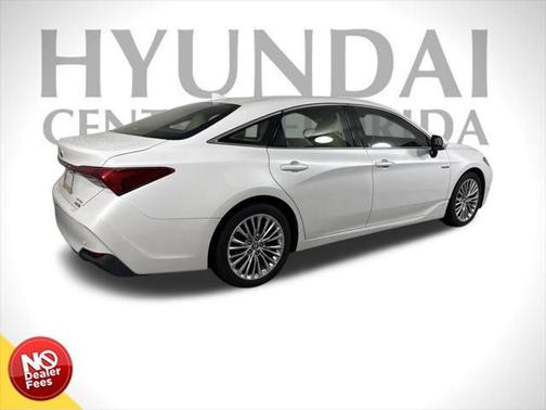 2019 Toyota Avalon Hybrid Limited