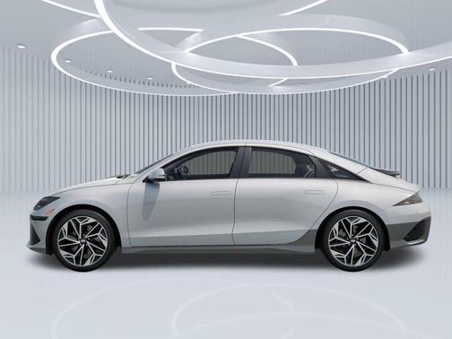 2025 Hyundai IONIQ 6 SEL