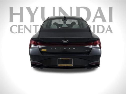 2021 Hyundai ELANTRA Limited