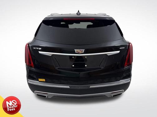 Stellar Black Metallic 2024 Cadillac XT5 Premium Luxury